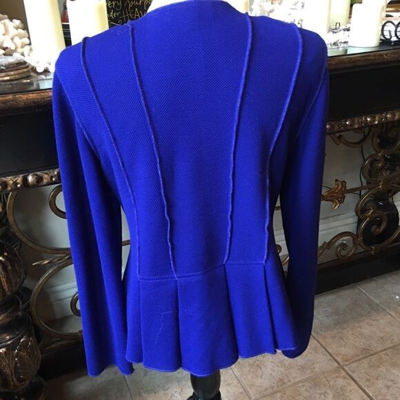 ST. JOHN Blue Seamed Suit - Picture 2 of 8